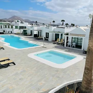 https://casa-adelfa.puertodelcarmen-hotels.org