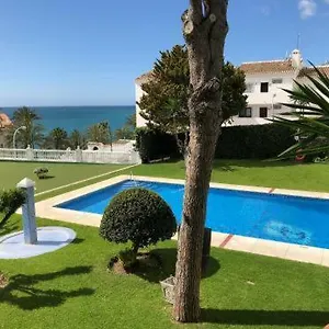 https://los-cisnes-ii-garden-apartment.hotelsinnerja.org